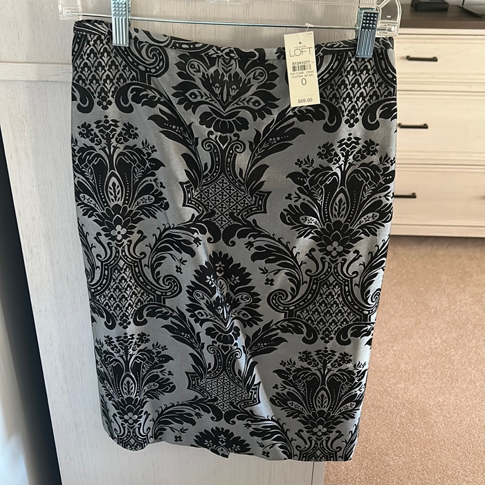 Brand new 32” length adorable skirt